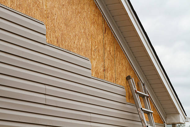 24/7 Emergency Siding experts in Angier, NC